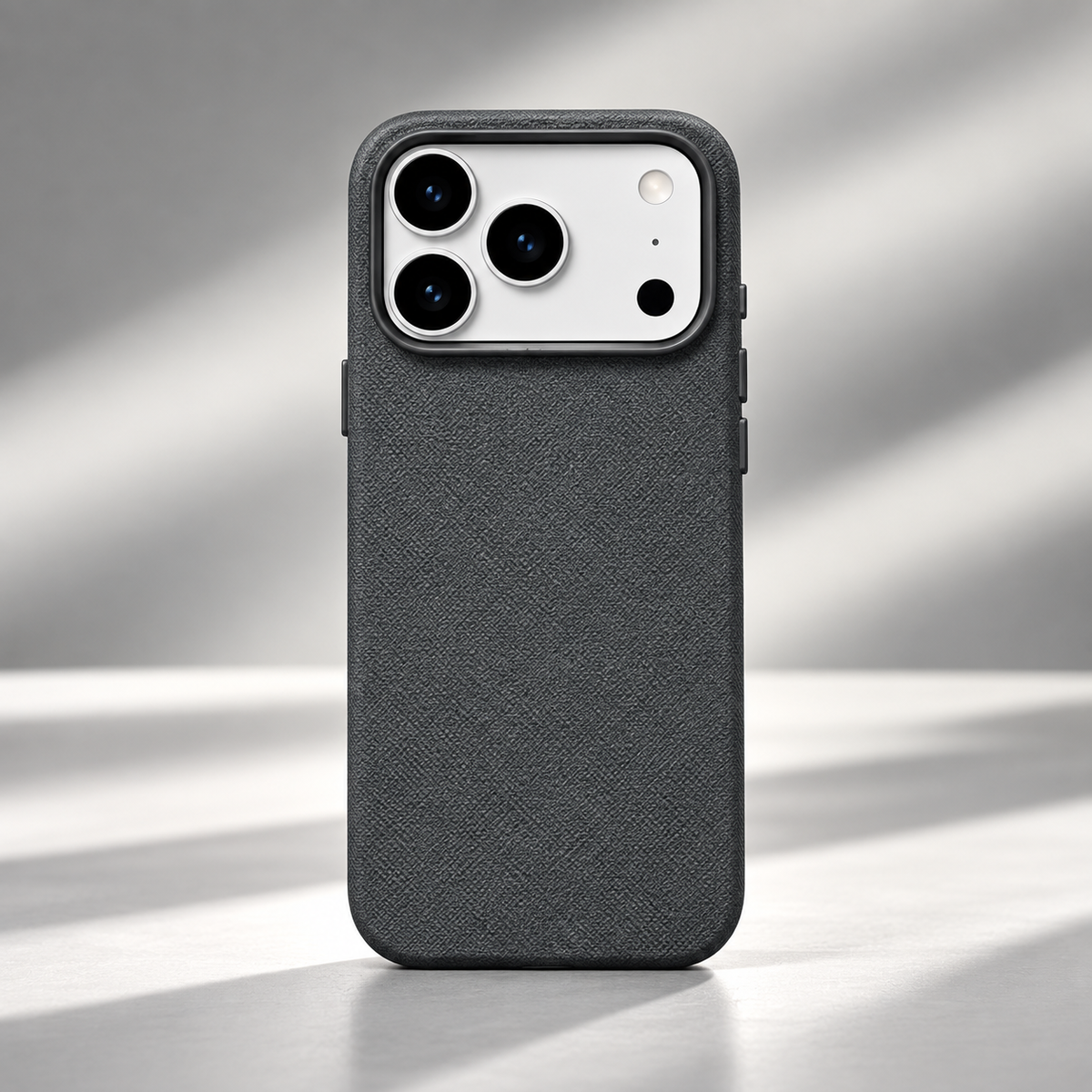 Woven Case for iPhone 17 Pro
