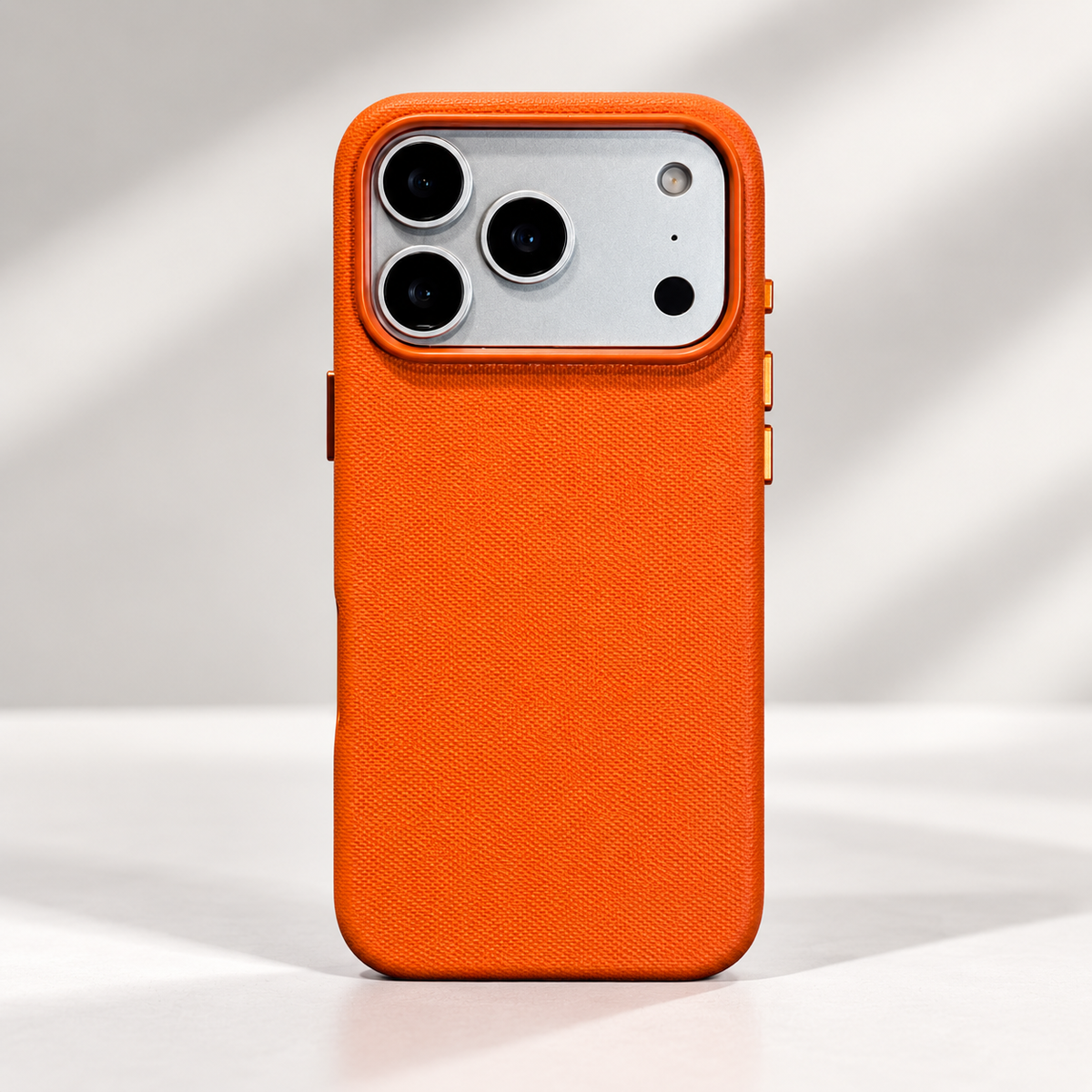Woven Case for iPhone 18 Pro