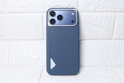KK Baron Leather — iPhone 17 Pro