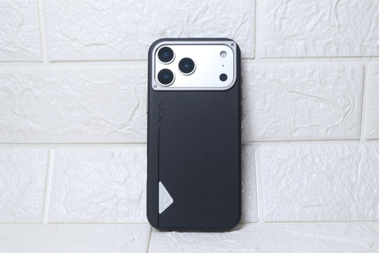 KK Baron Leather — iPhone 17 Pro